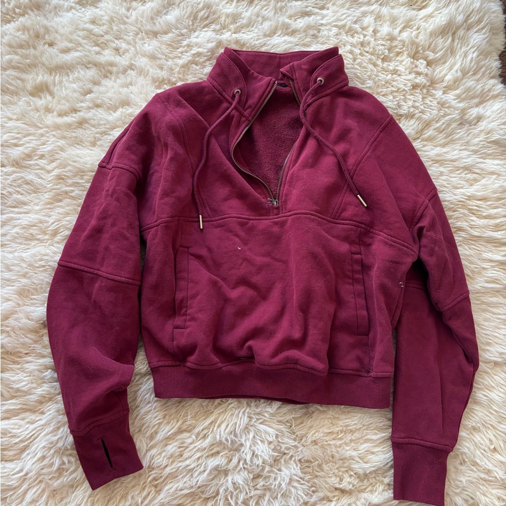 sweatshirt